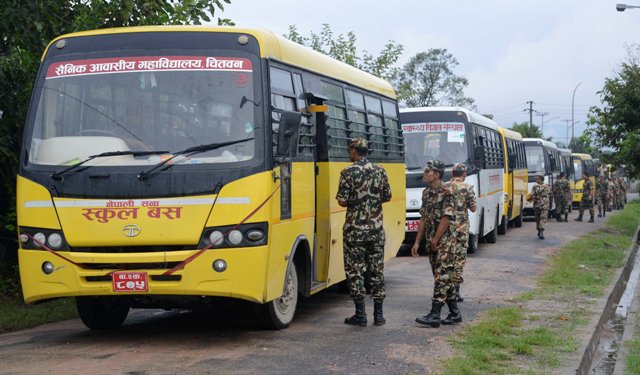 nepal-army-bus