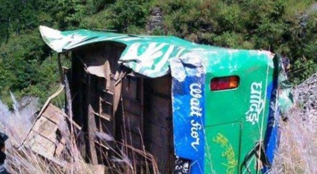 dhading-marpak-bus-accident-1-650x357